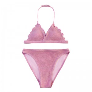 كأس المثلث المثلث ذو العنق